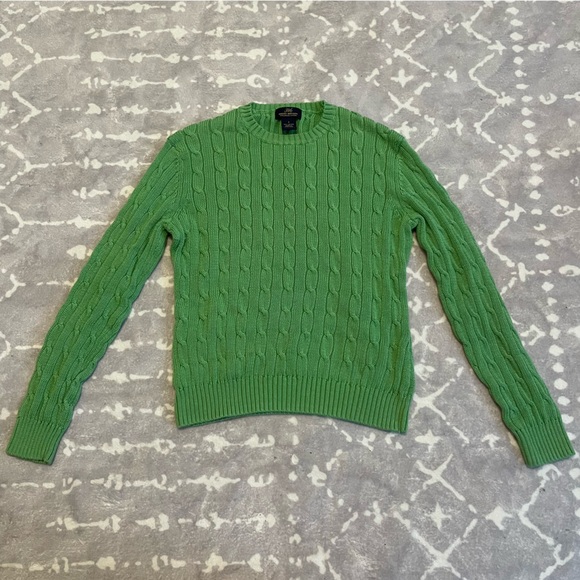 Brooks Brothers Sweaters - Women’s Brooks Brothers cable-knit sweater size small minor stain
